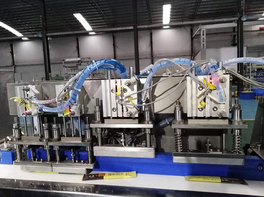 藥品全自動(dòng)包裝線(xiàn)