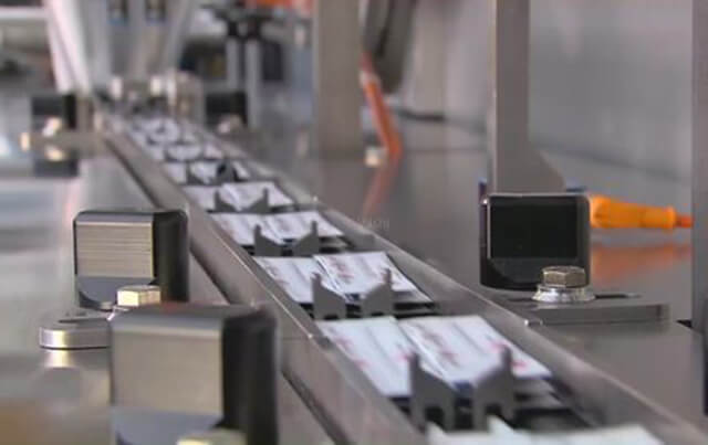 藥品自動包裝設(shè)備