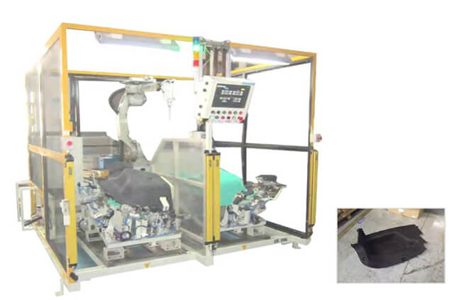 汽車側(cè)板焊接機(jī)器人