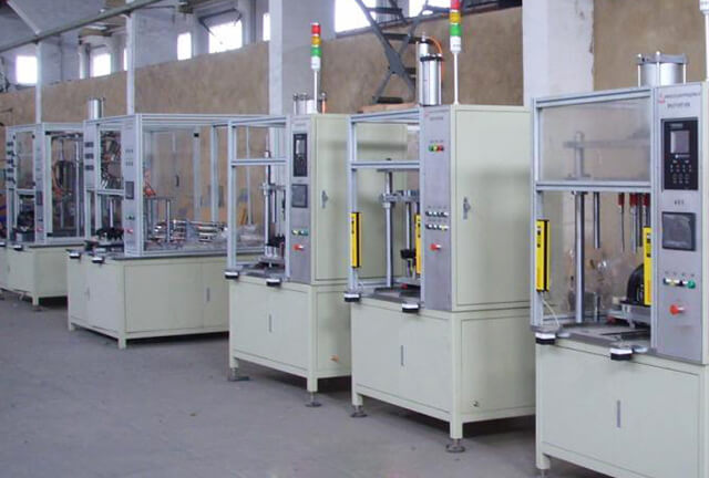 進(jìn)氣歧管氣密檢測(cè)機(jī)