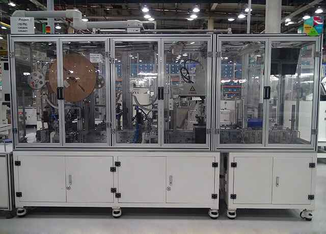 汽車零配件自動(dòng)裝配線