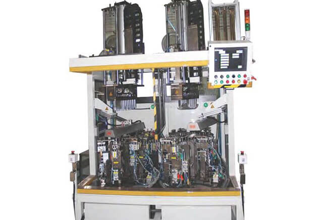 車門扶手包邊設(shè)備