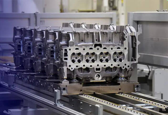 發(fā)動機(jī)缸蓋清洗機(jī)