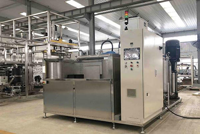 汽車配件高壓噴淋清洗機(jī)