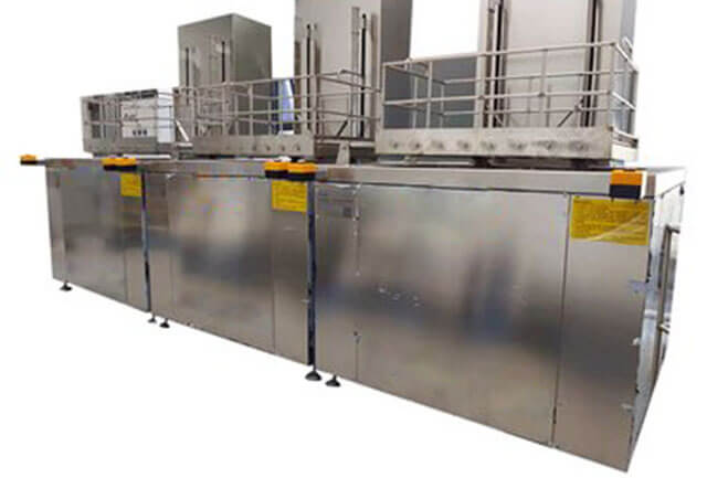 發(fā)動(dòng)機(jī)缸體清洗機(jī)