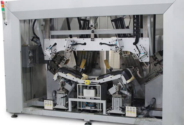 汽車保險杠焊接機