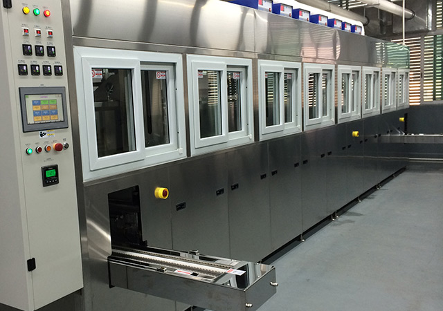 超聲波清洗設(shè)備廠家