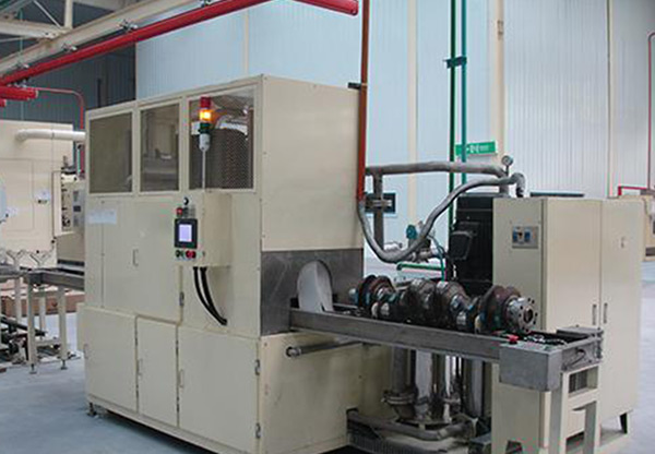 汽車發(fā)動機曲軸清洗機