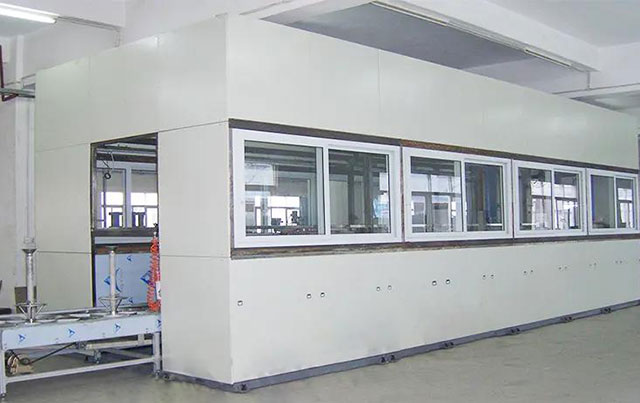 輪轂噴淋清洗機(jī)