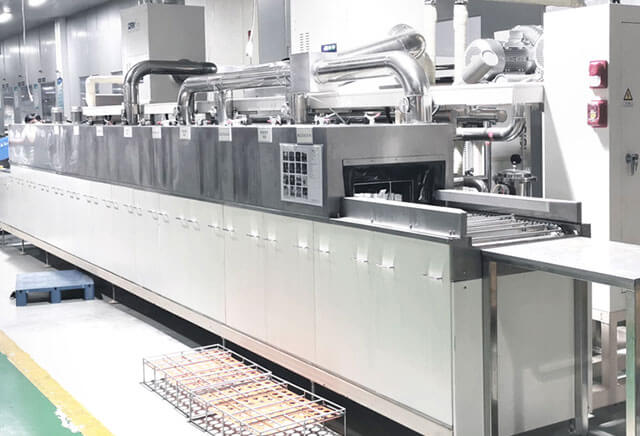 汽車制動(dòng)噴淋清洗機(jī)