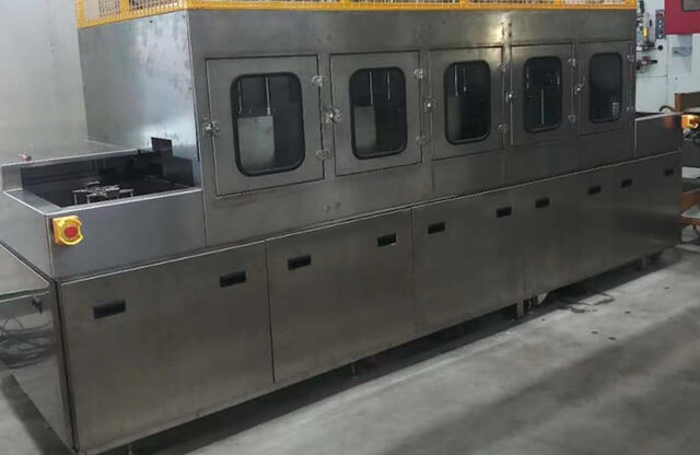 旋轉(zhuǎn)式噴淋清洗機(jī)