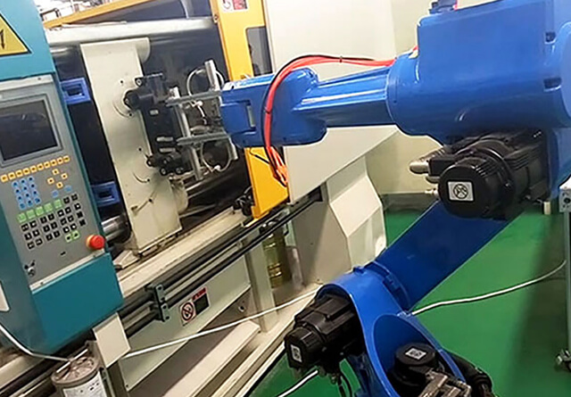 沖床上下料機(jī)器人