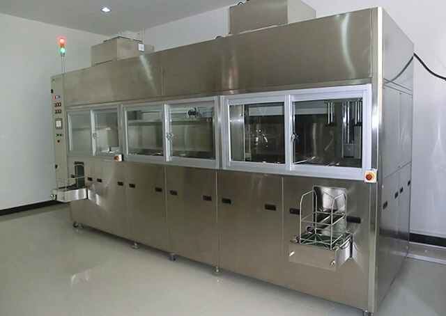 汽車壓鑄件超聲波清洗機