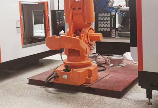 車床上下料機械手