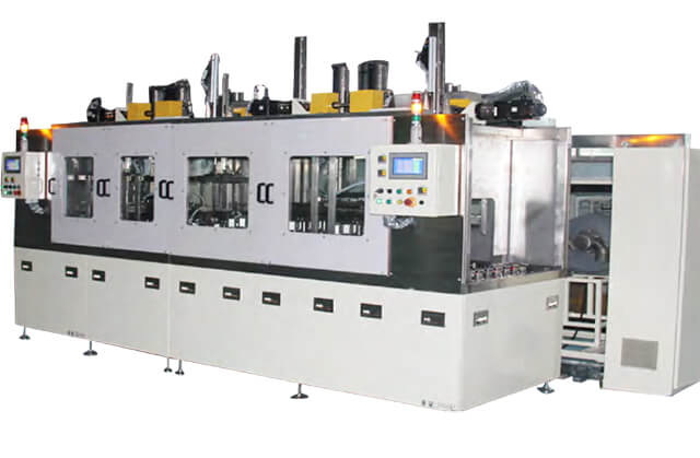 全密閉多級(jí)真空碳?xì)淝逑礄C(jī)