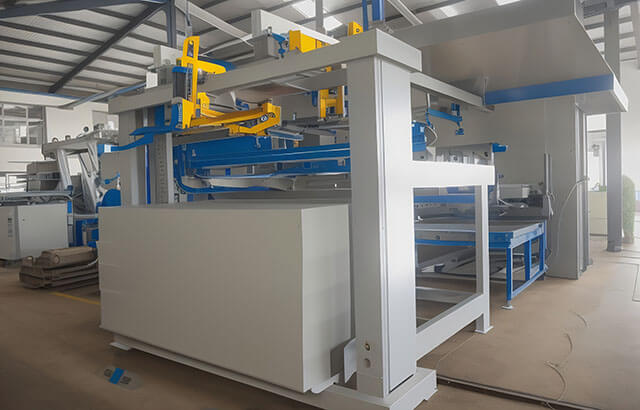 熱壓機自動上下料